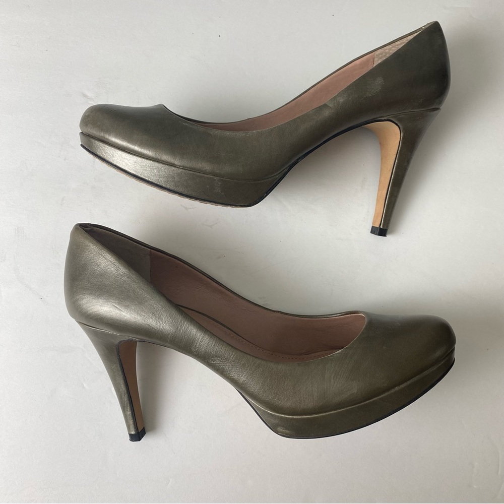 [3 for $15] Vince Camuto Metal Taupe 4" inch Pump High Heels 8B sz 38